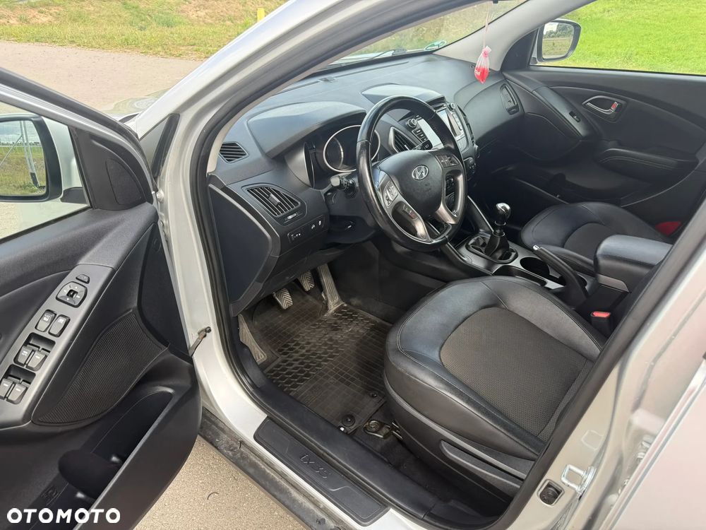 Hyundai ix35 1.6 GDI Premium 2WD - 19