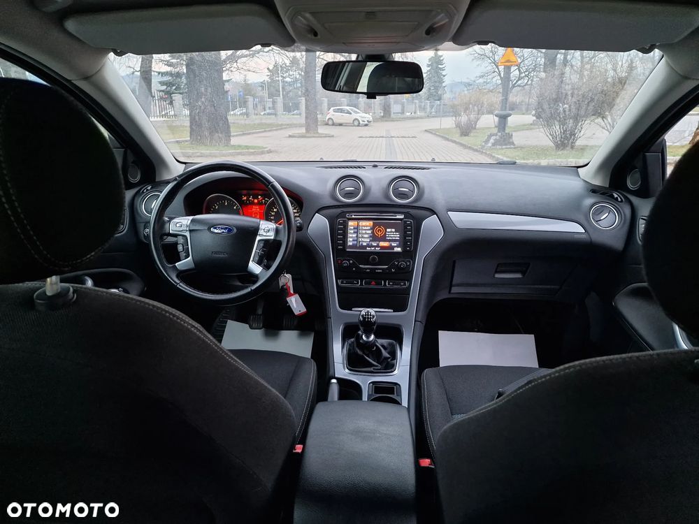 Ford Mondeo - 7