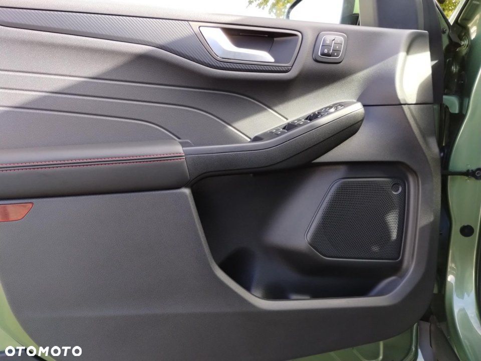 Ford Kuga - 7