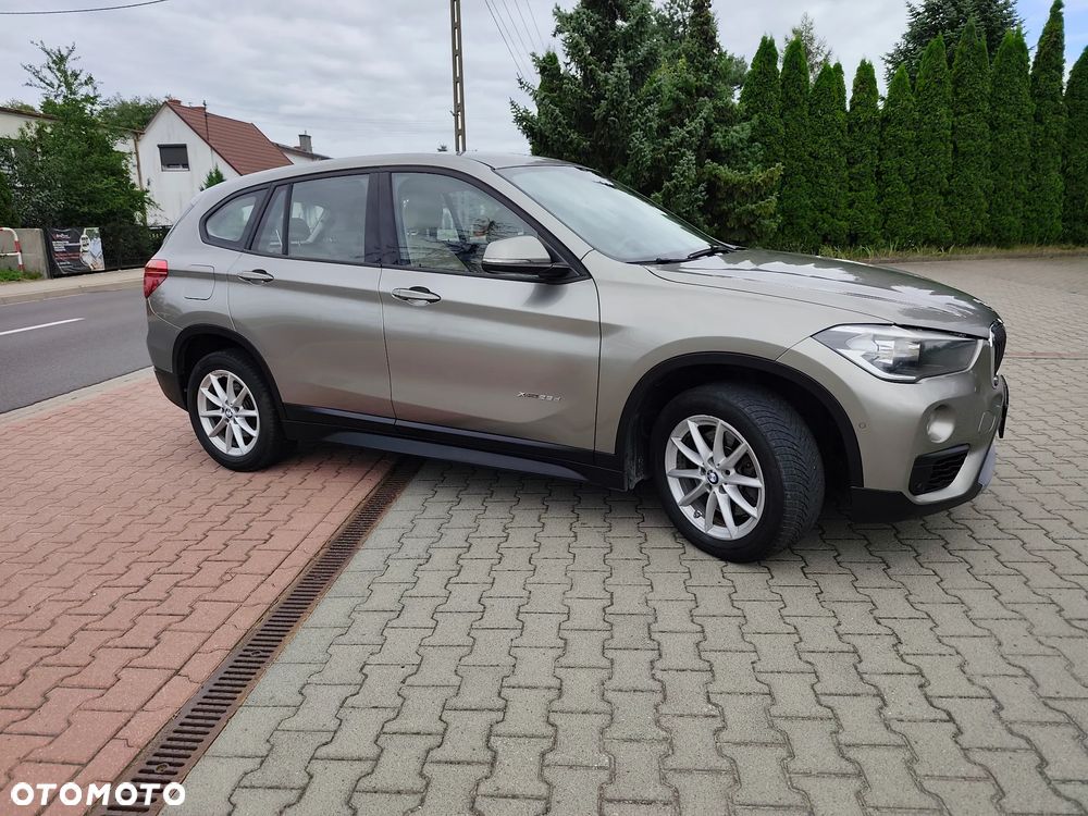 BMW X1 xDrive25d Advantage sport - 5