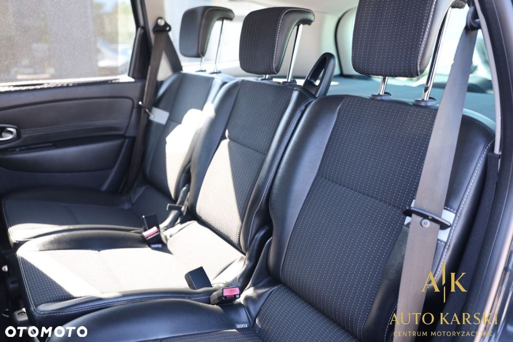 Renault Grand Scenic - 34