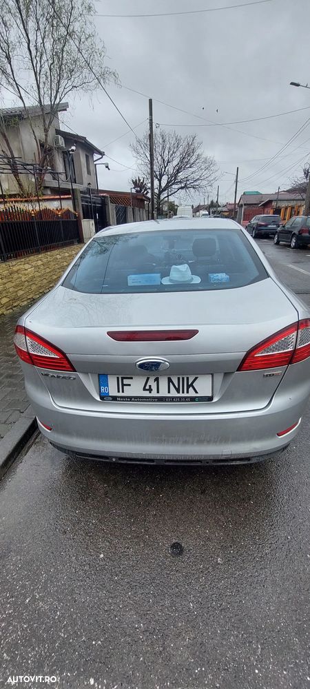 Ford Mondeo 2.0 TDCi Titanium - 11
