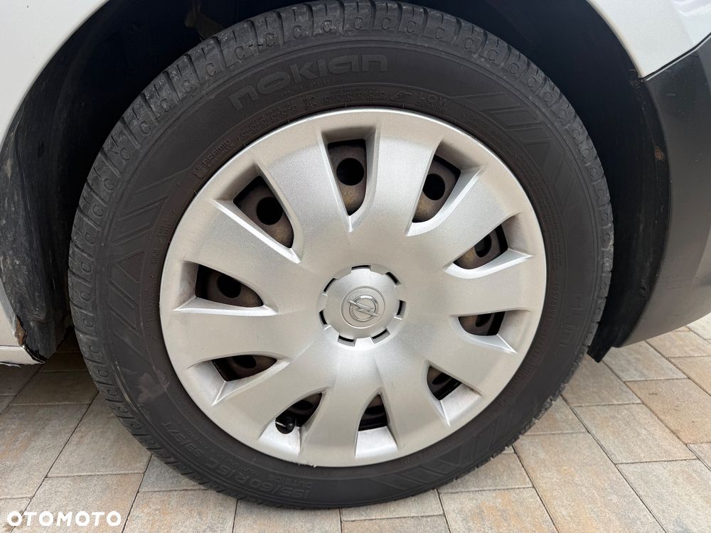 Opel Combo - 18