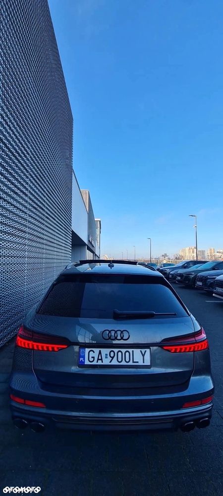 Audi S6 Avant - 9