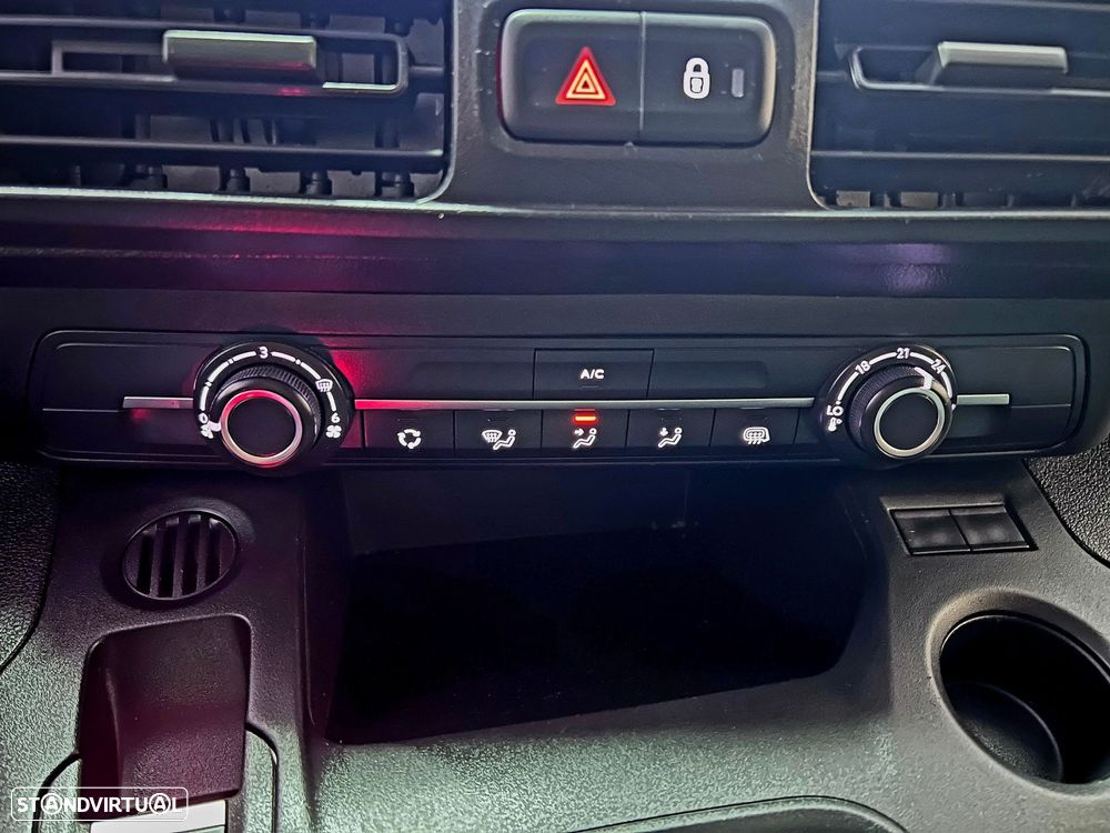 Peugeot Partner LONGA STANDARD - 23