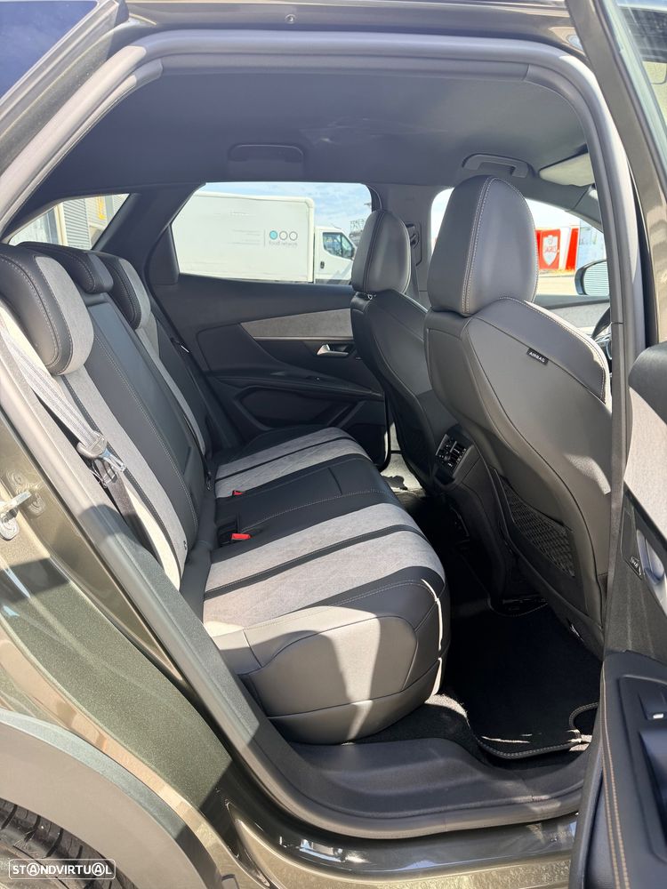 Peugeot 3008 225 e-EAT8 GT Pack - 10