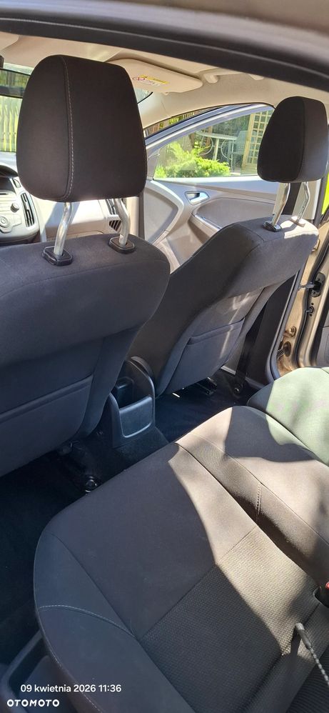 Ford Focus 1.6 Edition - 11