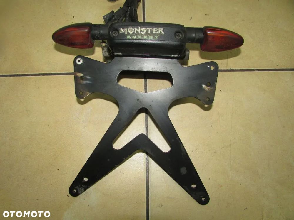 Honda Hornet CB900 SC48 02-07 uchwyt mocowanie tablicy - 1