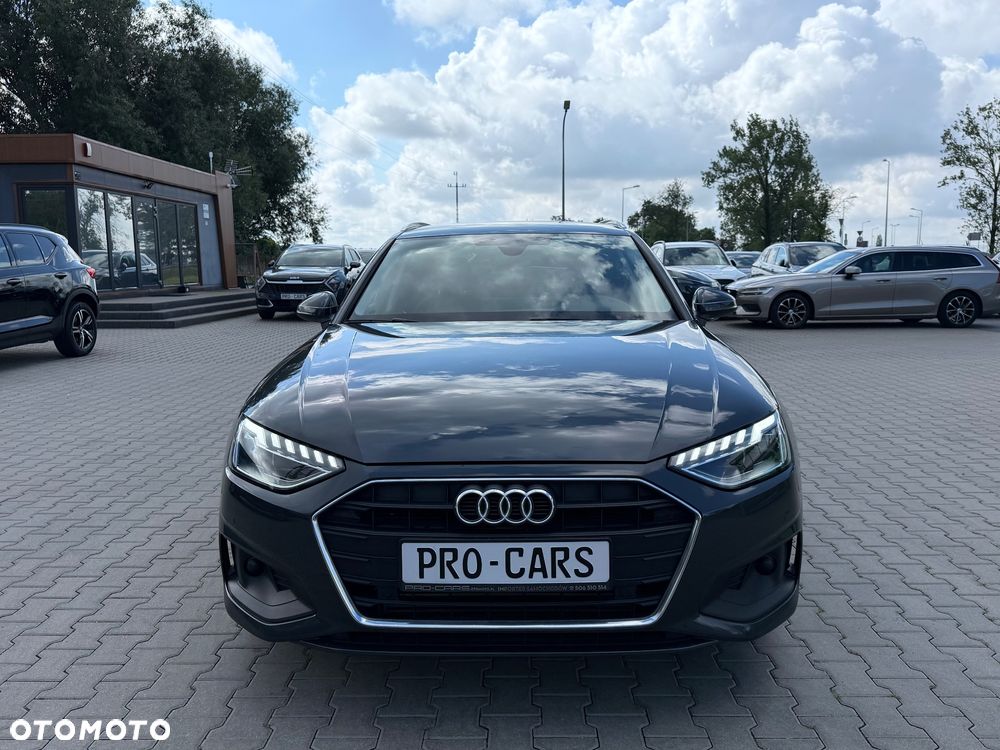 Audi A4 Avant - 10