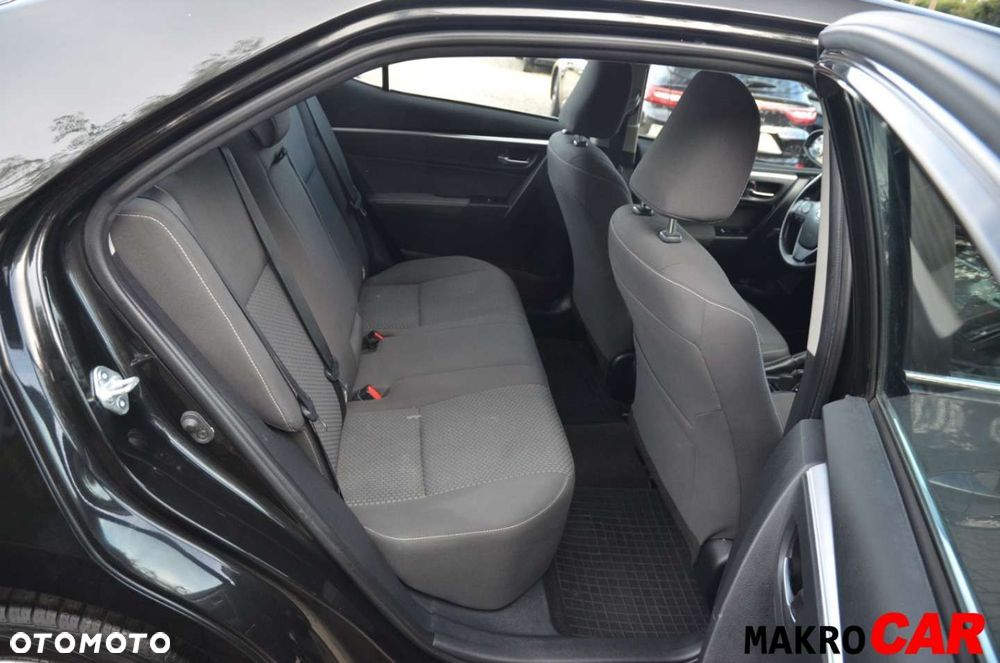 Toyota Corolla - 7