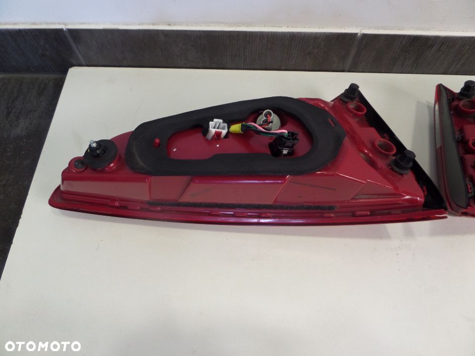 HYUNDAI TUCSON 15-18 LED LAMPA TYŁ W KLAPE PRAWA LEWA EUROPA - 4