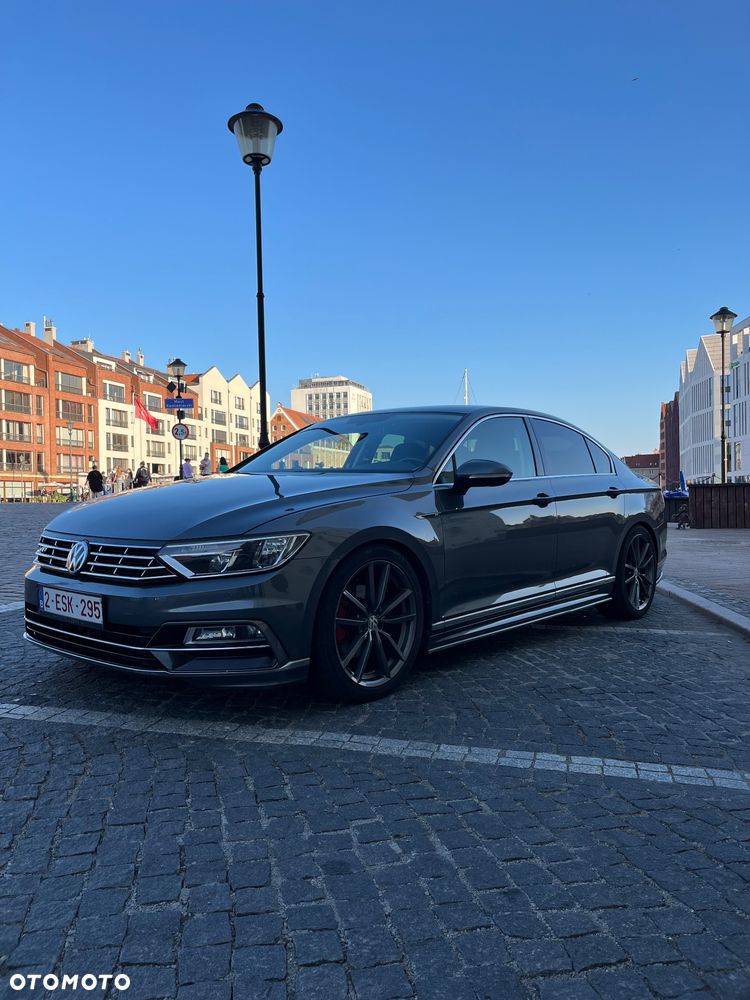 Volkswagen Passat - 9