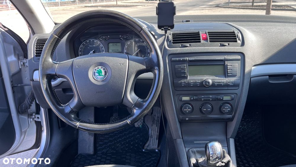 Skoda Octavia 1.8 TSI Team Edition - 5