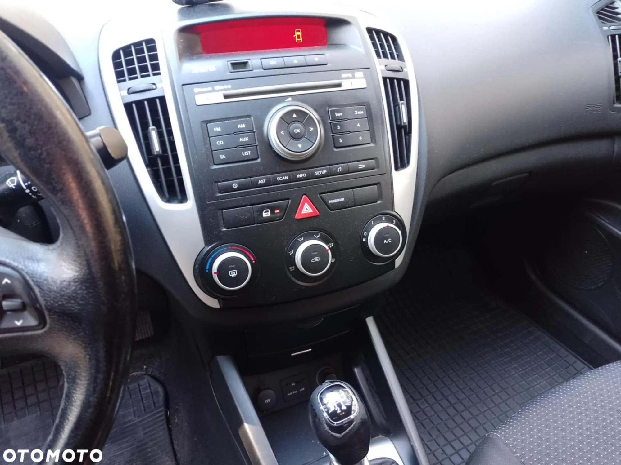 Kia Ceed Cee'd 1.4 Comfort - 4