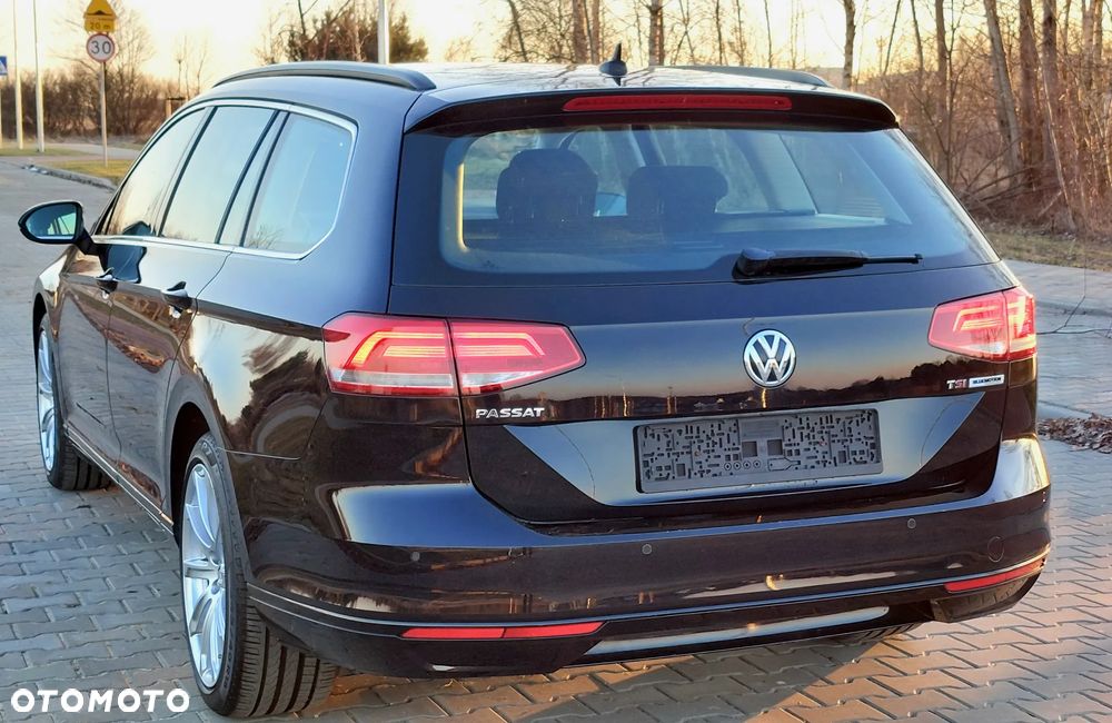 Volkswagen Passat - 16