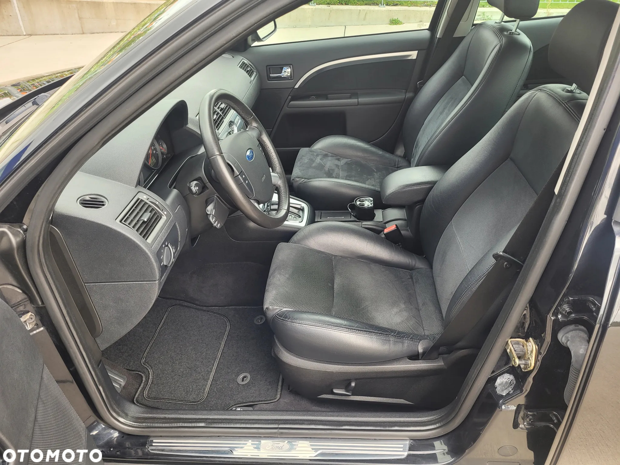 Ford Mondeo 2.0 Titanium X - 7