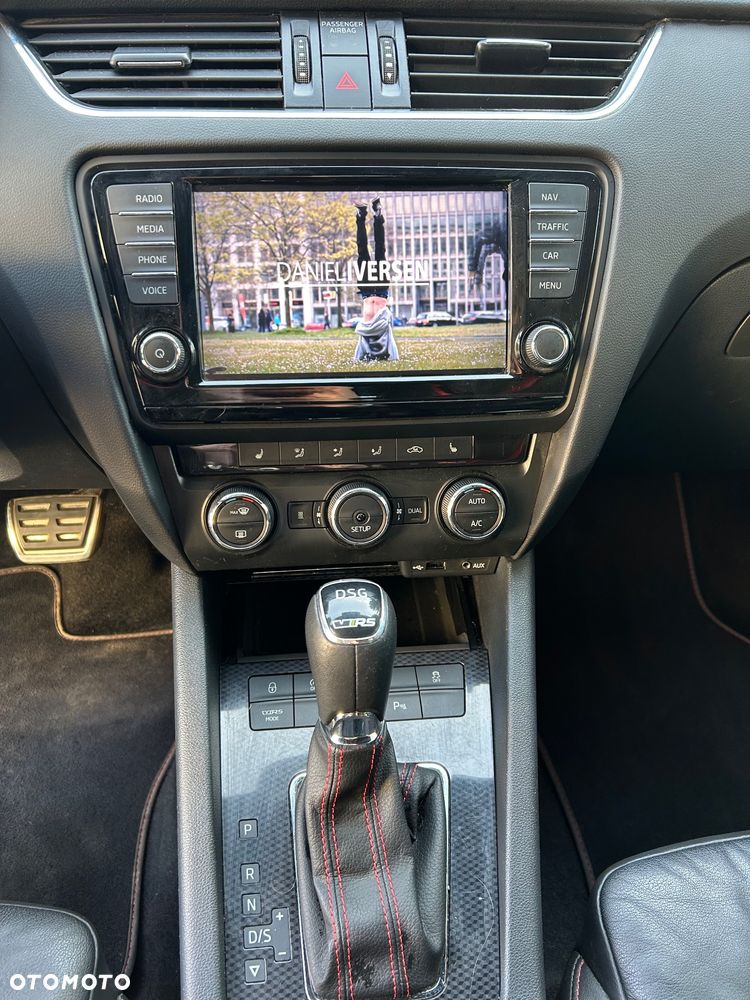 Skoda Octavia 2.0 TSI DSG RS 245 - 29