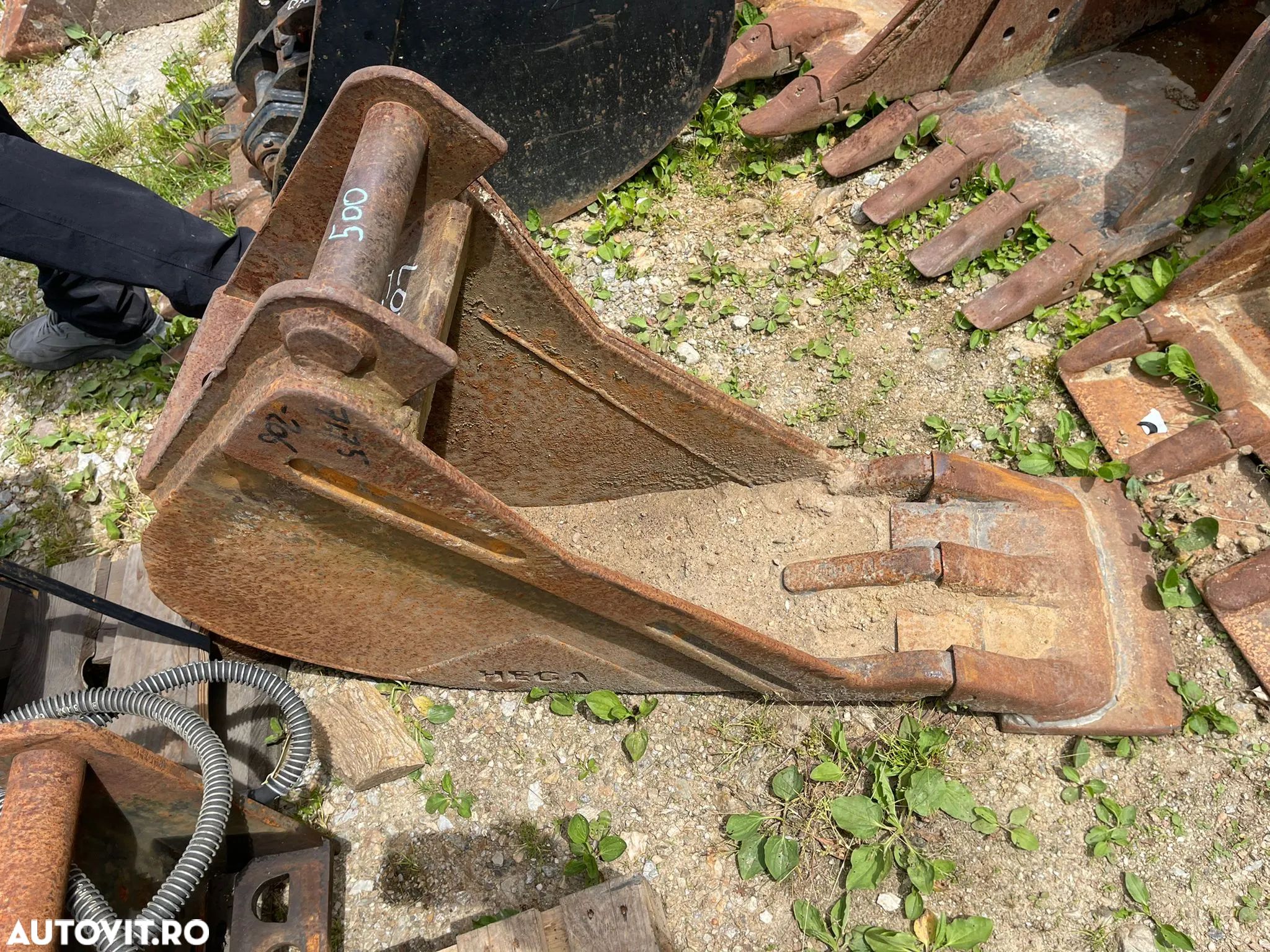 Cupa santuri 300 mm sistem MS-03 pentru excavatoare de 2-3 tone - 1