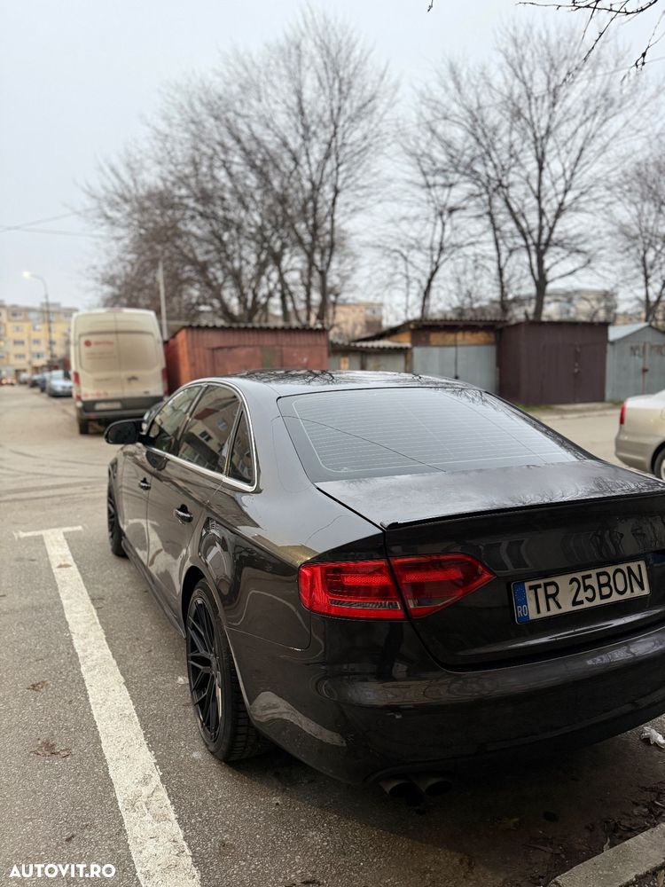 Audi A4 2.0 TDI Avant - 6