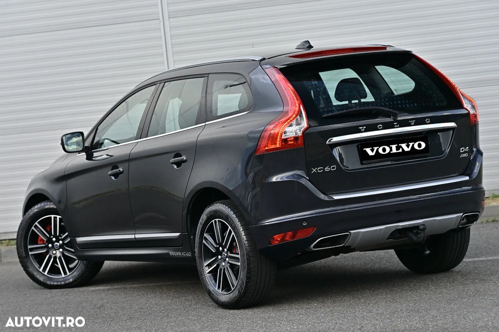 Volvo XC 60 D4 AWD Geartronic Summum - 8