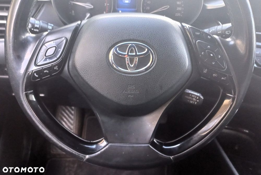 Toyota C-HR - 22