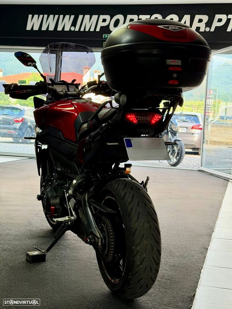 Yamaha MT-09 - 3