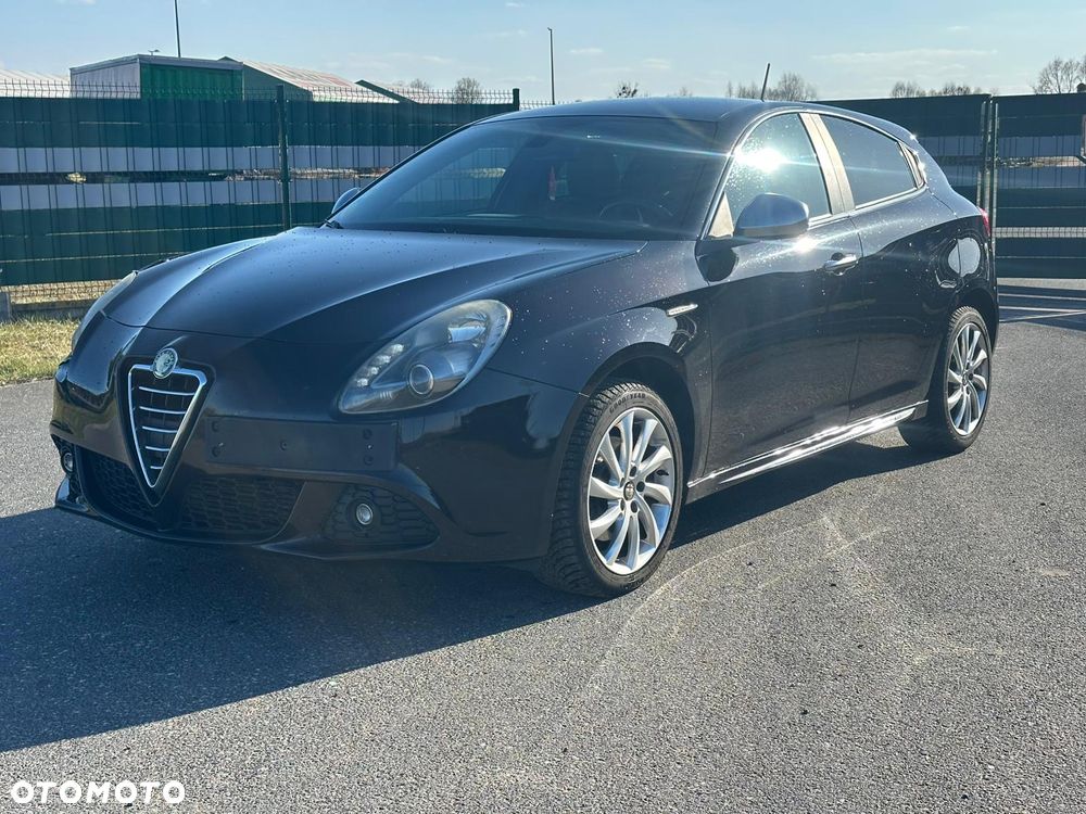 Alfa Romeo Giulietta 2.0 JTDM 16V - 1