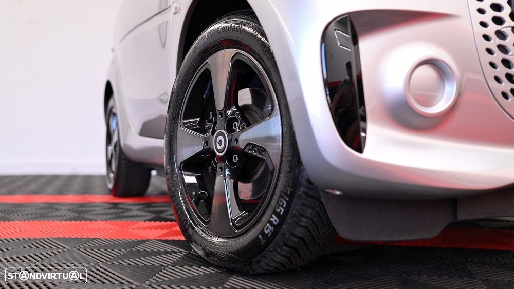 Smart Fortwo Cabrio EQ passion - 4