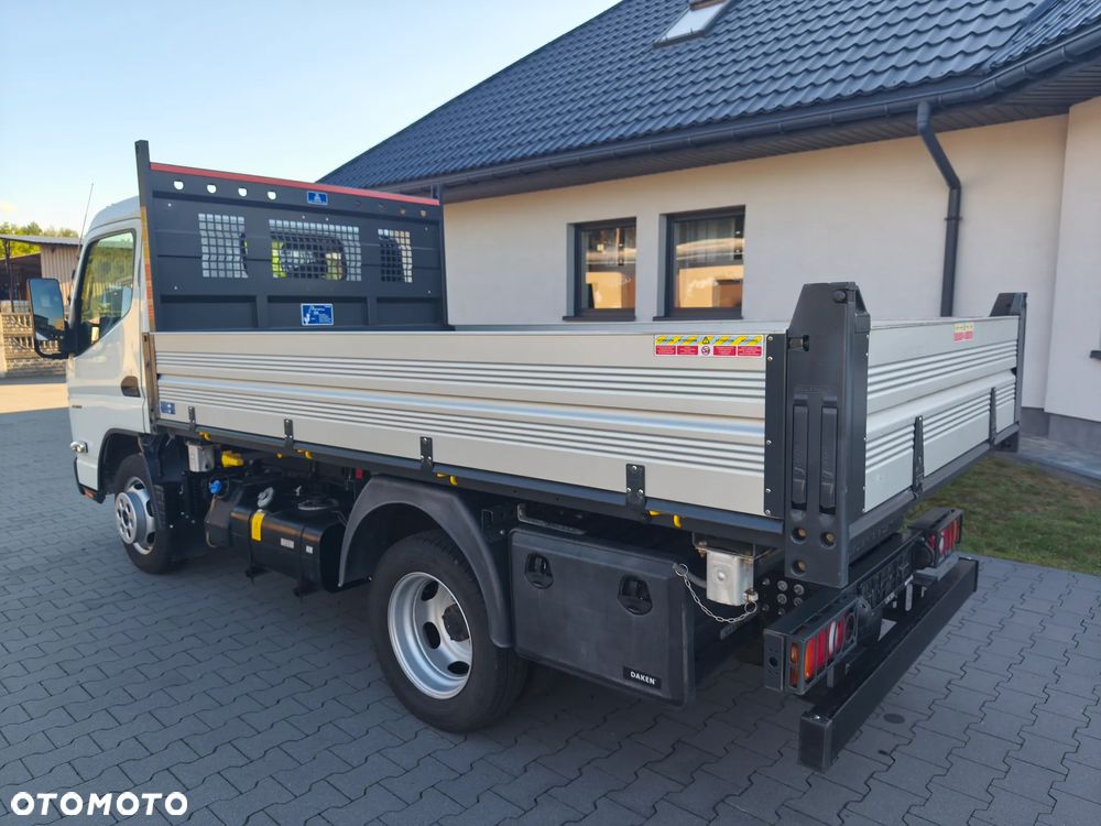 Mitsubishi Fuso Canter - 23