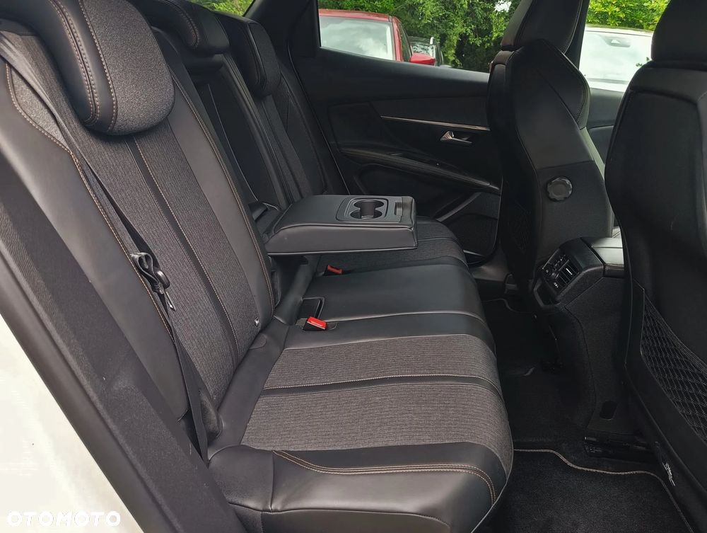 Peugeot 3008 2.0 BlueHDi Active S&S - 10