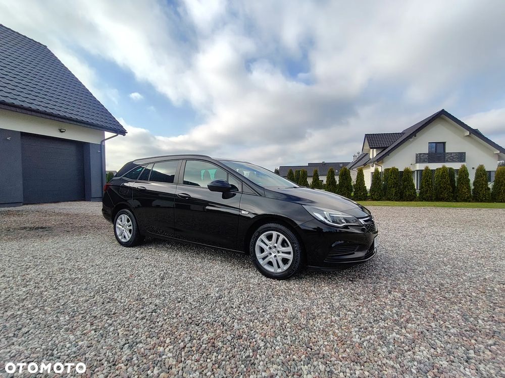 Opel Astra - 18