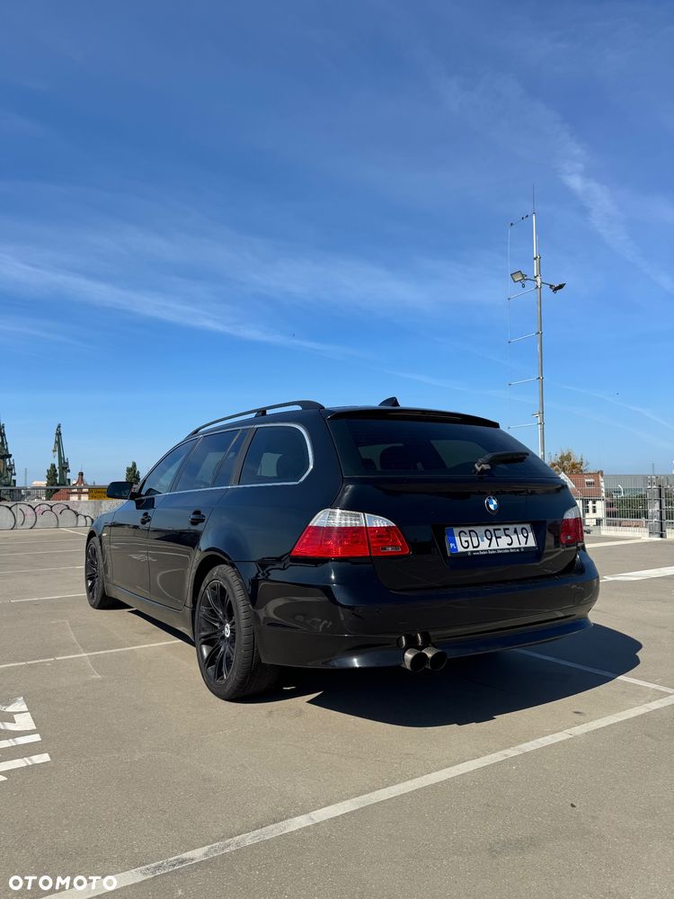 BMW Seria 5 520d - 7