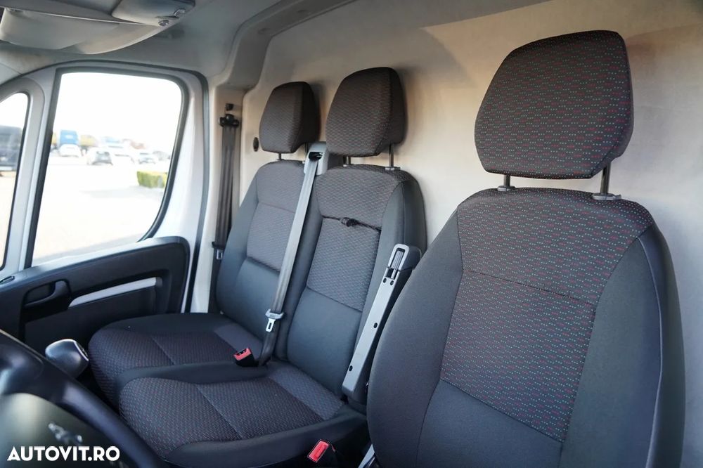 Iveco BOXER / 2.2 - 120 CP / L3H3 / AUTOUTILIZATOR DIN TABLĂ / 2022 / MANUAL / IMPORTAT - 25
