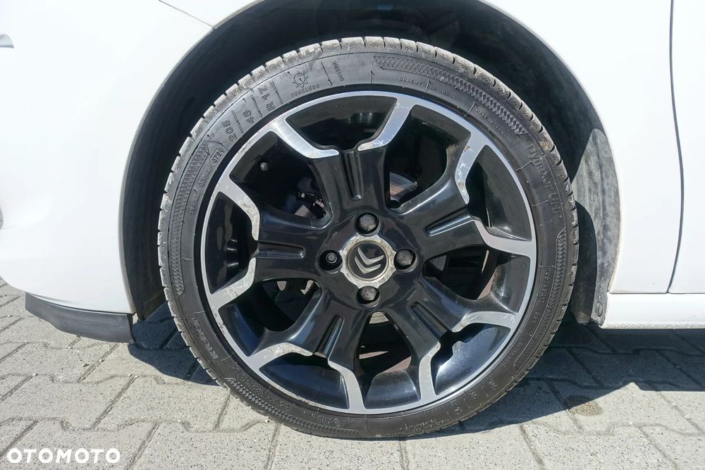 Citroën DS3 e-HDi 115 FAP SportChic - 9