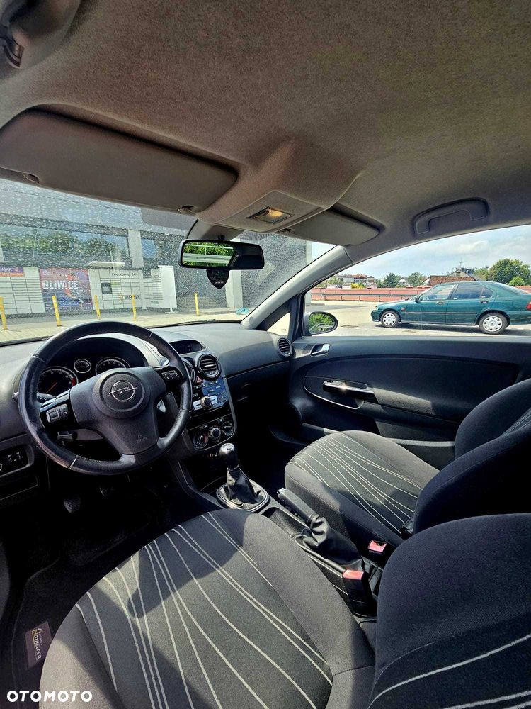 Opel Corsa - 6