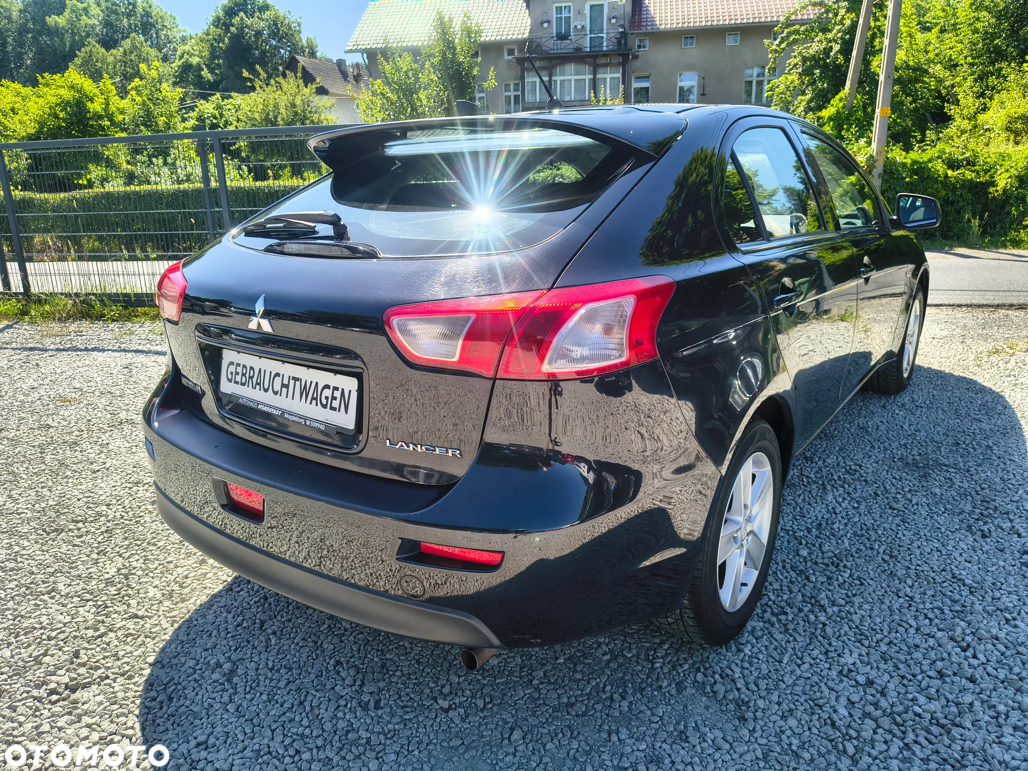 Mitsubishi Lancer 1.5 Invite - 6