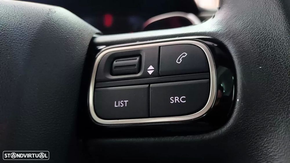 Citroën C3 1.2 PureTech Shine - 34