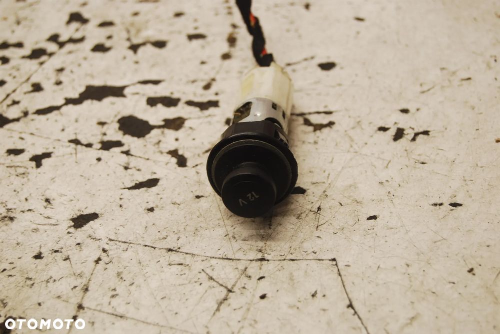 GNIAZDO ZAPALNICZKI 1K0919309 VW TOURAN I AUDI SEAT SKODA 3T0925869A - 1