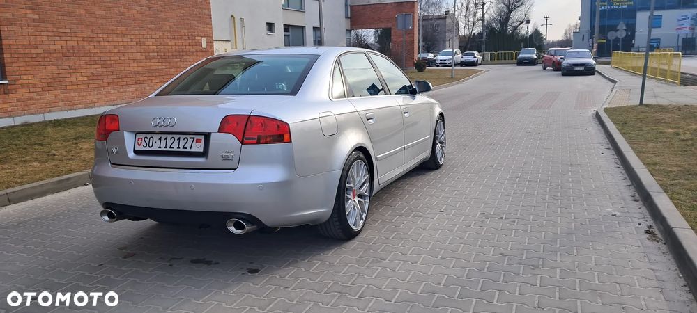 Audi A4 Limousine 1.8 T quattro - 12