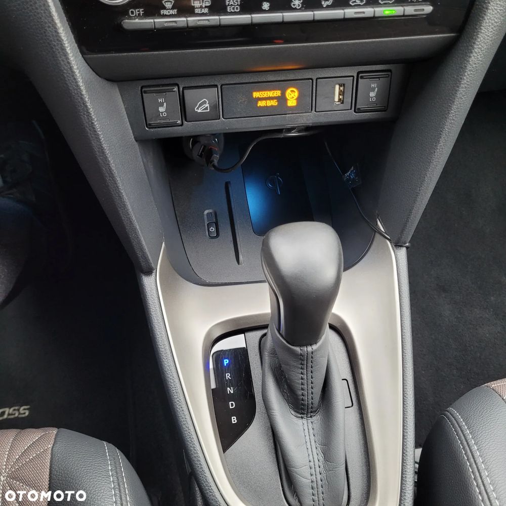 Toyota Yaris Cross 1.5 Comfort CVT - 15