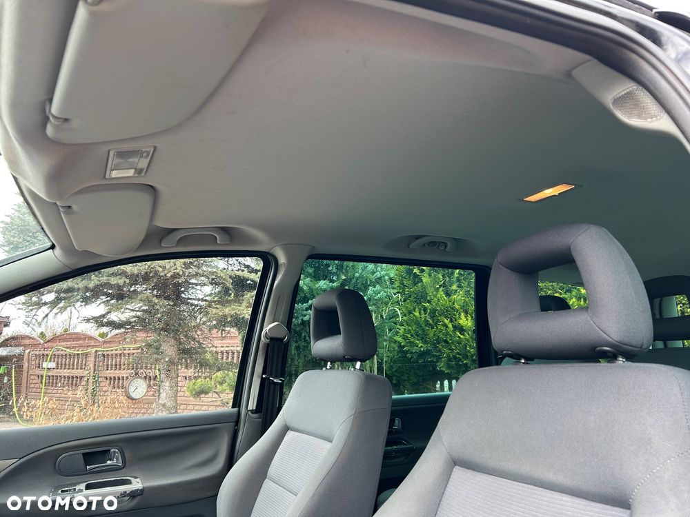 Volkswagen Sharan 1.9 TDI Family - 19