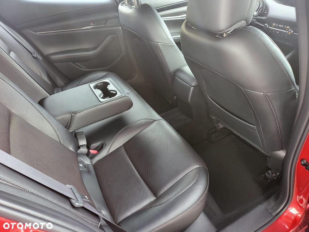 Mazda 3 SKYACTIV-D 1.8 - 28