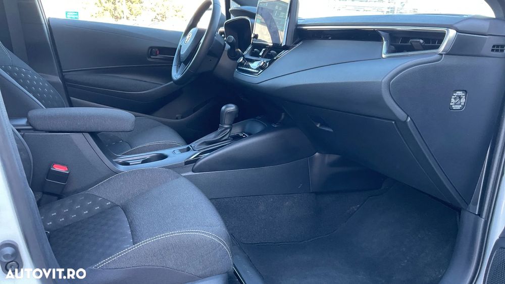 Toyota Corolla 1.8 HSD Eco - 6