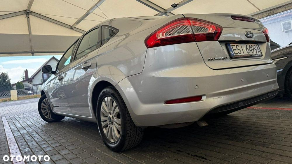 Ford Mondeo - 23