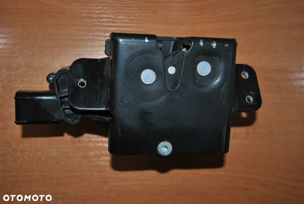 Zamek klapy bagażnika Opel Insignia - 2