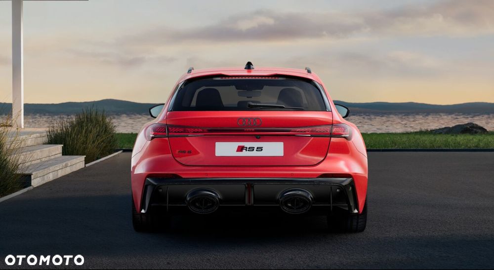 Audi RS5 Avant - 5