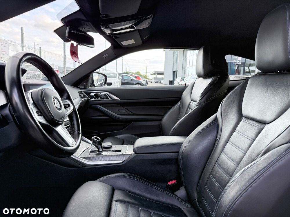 BMW Seria 4 M440i xDrive mHEV sport - 27