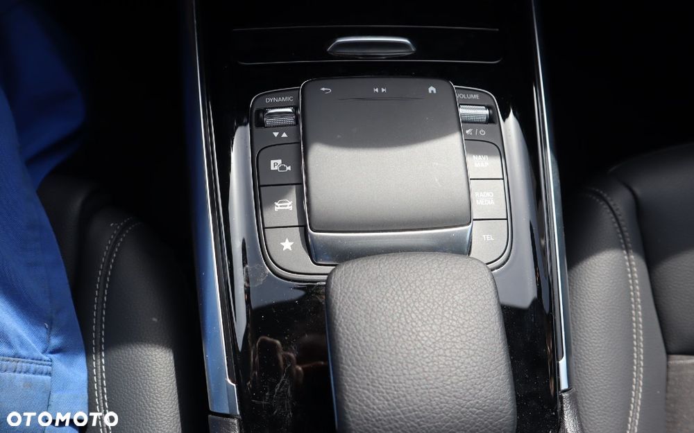 Mercedes-Benz Klasa B 180 d Progressive 8G-DCT - 14