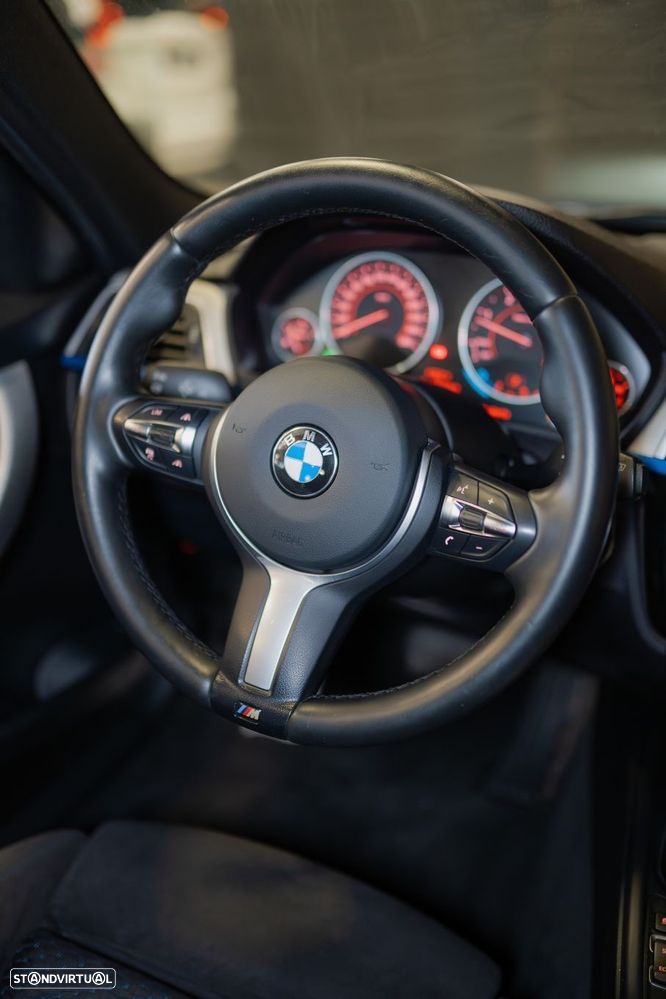 BMW 320 d Touring Pack M Shadow Auto - 30