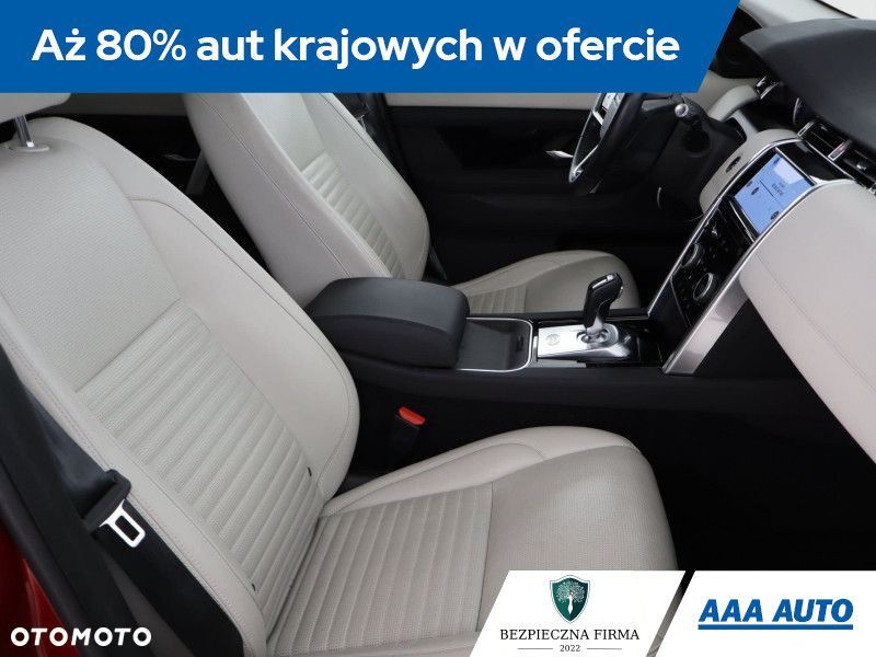 Land Rover Discovery Sport - 11